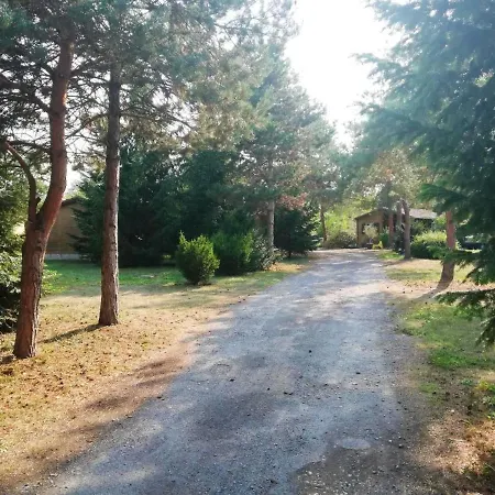 Chalet De 2 Avec Jardin Amenage A Et Boves Presles-et-Boves
