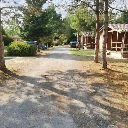 Chalet De 2 Avec Jardin Amenage A Et Boves Presles-et-Boves